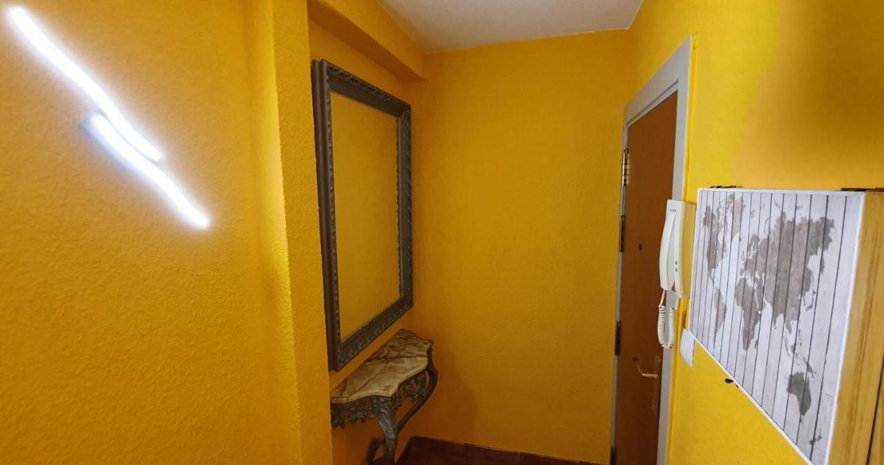 Encantadora Vivienda En El Paseo Maritimo De Salou Exteriör bild