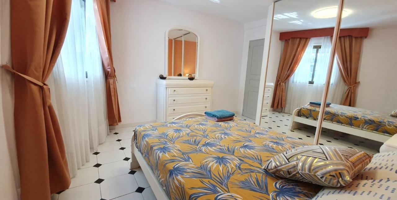 Encantadora Vivienda En El Paseo Maritimo De Salou Exteriör bild